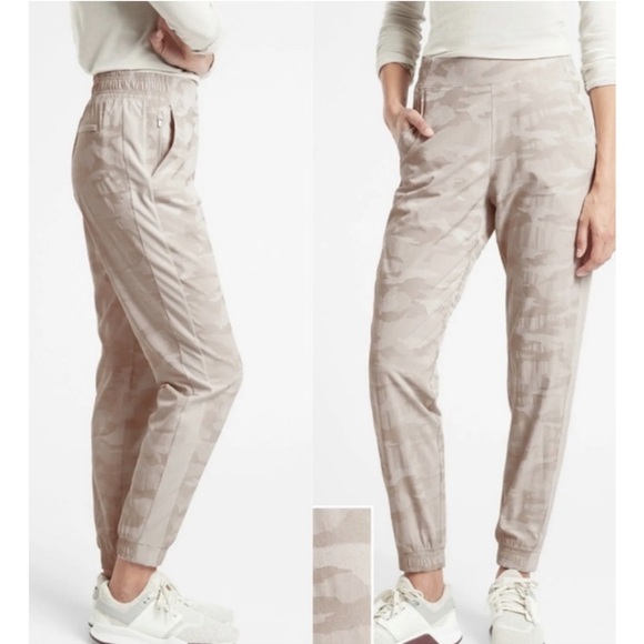 Athleta Brooklyn Camo Jogger - Picture 1 of 9
